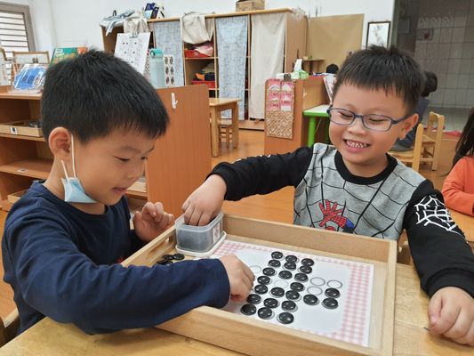 【動動腦來下棋】_蝴蝶班