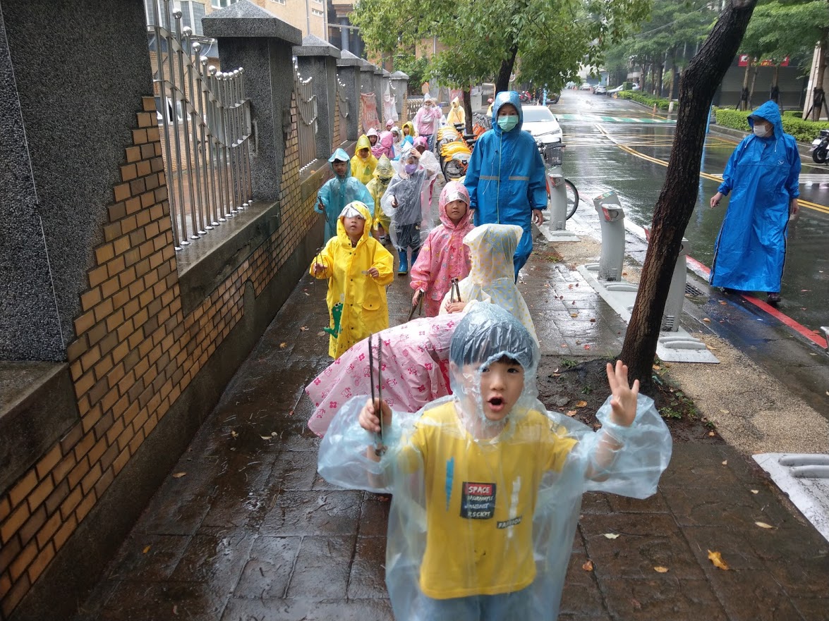 【＂撿＂垃圾，愛地球】_全園活動